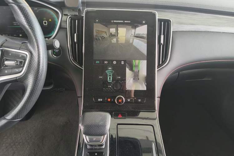 Used Rising ER6 2021 New Dynamic Edition 620km Smart Enjoyment Version Audio And AC Panel