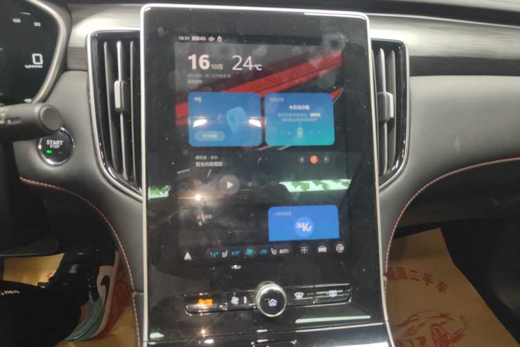Used Rising ER6 2021 New Dynamic Edition 520km Smart Leading Version Audio And AC Panel