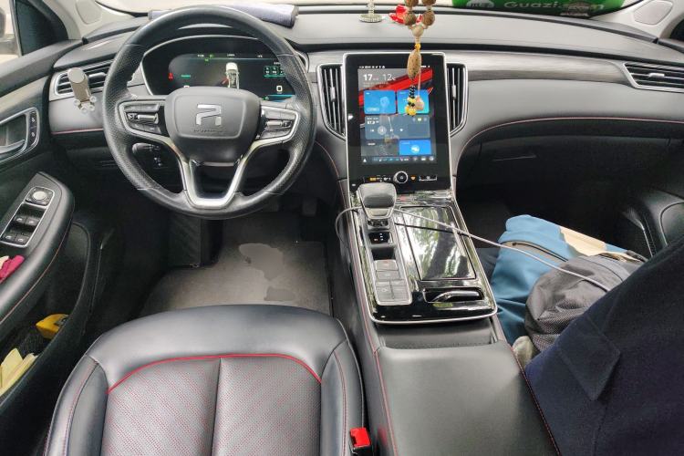 Used Rising ER6 2021 New Dynamic Edition 620km Smart Drive Version Center Console