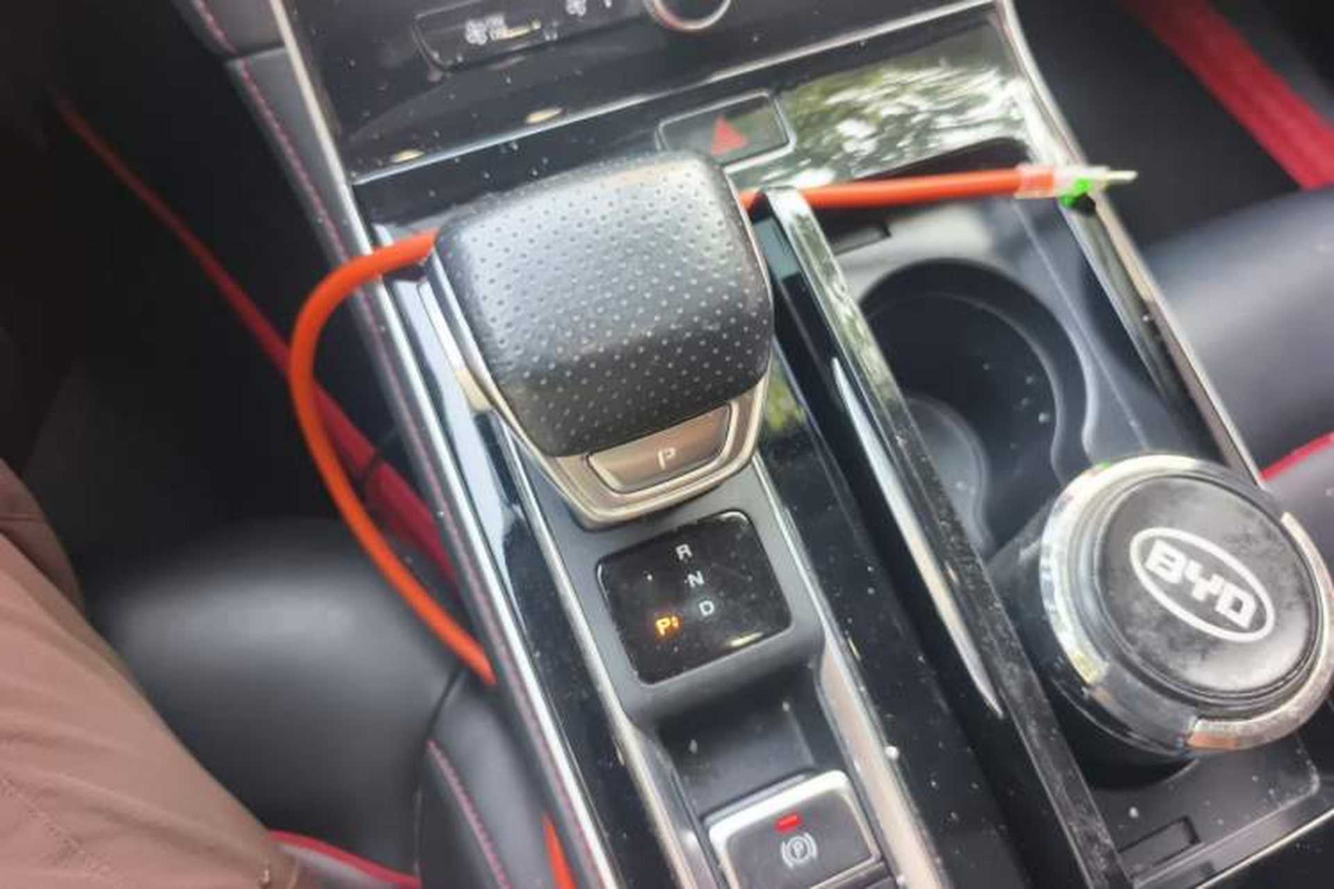 Used Rising ER6 2021 New Dynamic Edition 520km Smart Leading Version Gear Lever