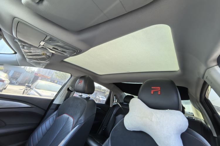 Used Rising ER6 2021 New Dynamic Edition 620km Smart Enjoyment Version Interior 8
