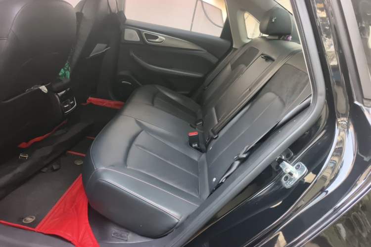 Used Rising ER6 2021 New Dynamic Edition 520km Smart Leading Version Left Rear Seat