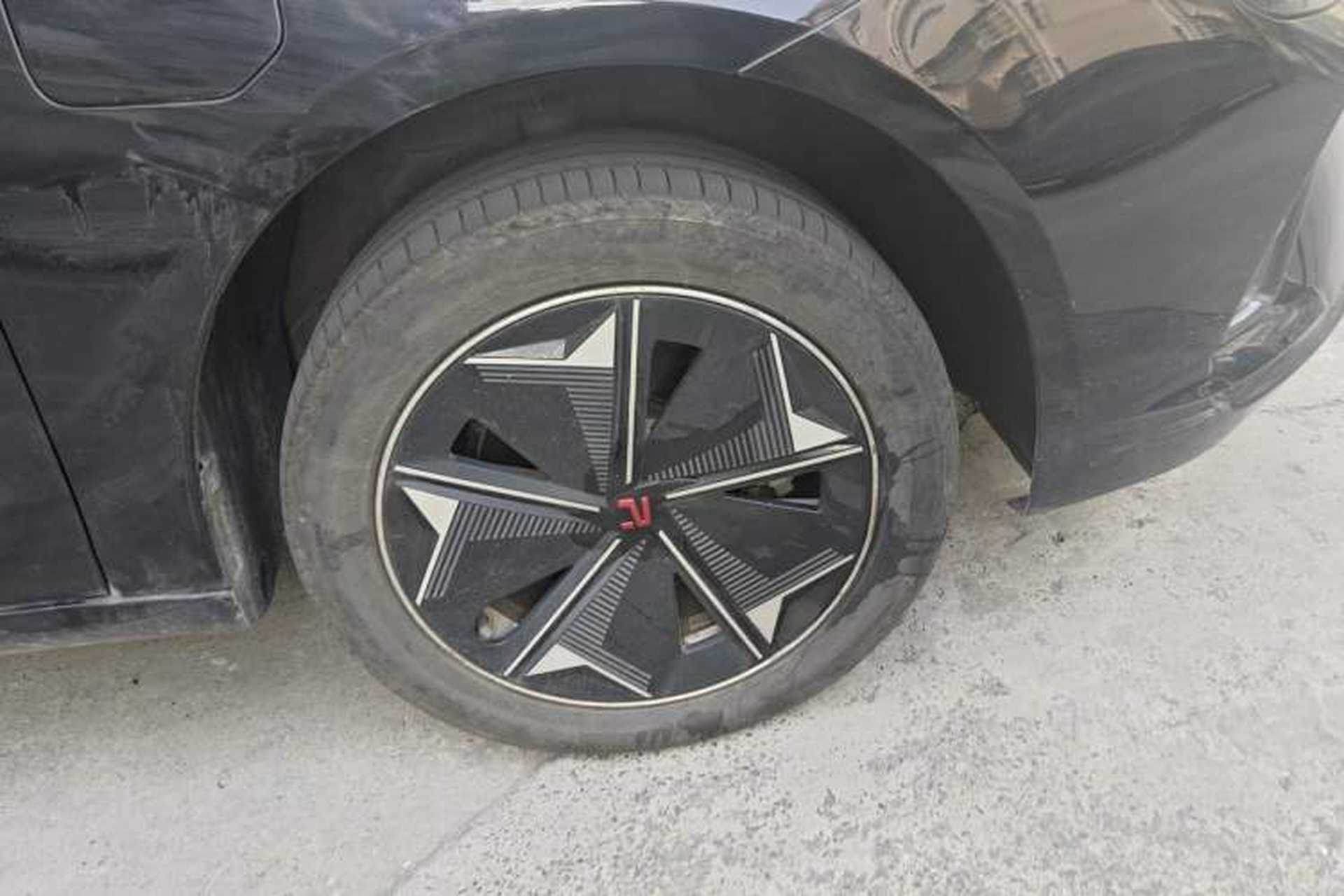 Used Rising ER6 2021 New Dynamic Edition 520km Smart Leading Version Right Front Wheel Hub