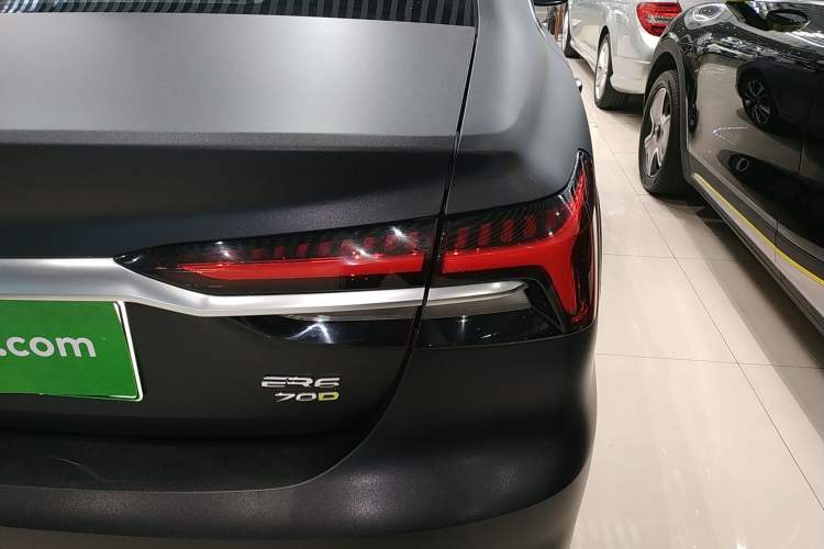 Used Rising ER6 2021 New Dynamic Edition 620km Smart Drive Version Right Rear Taillight