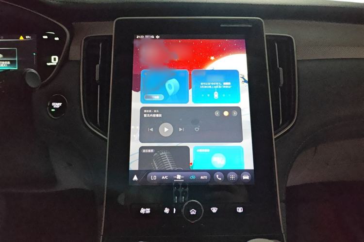 Used Rising ER6 2021 New Dynamic Edition 620km Smart Drive Version Audio And AC Panel