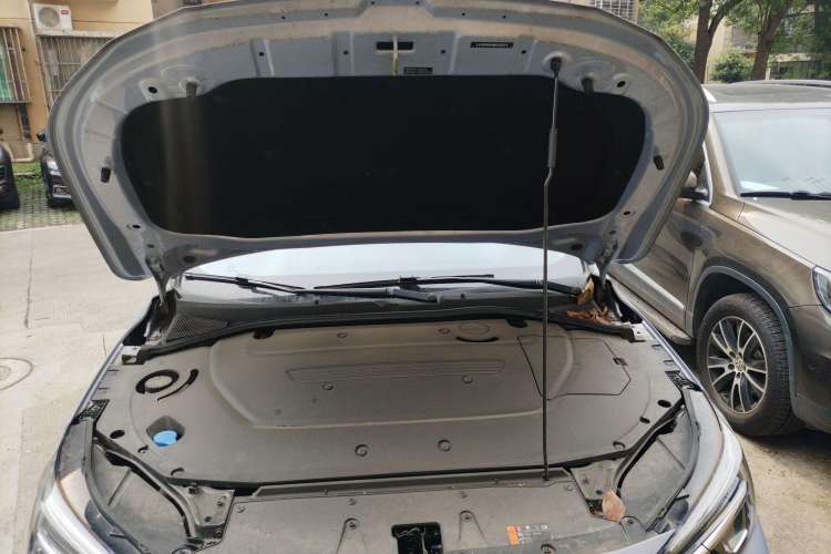 Used Rising ER6 2021 New Dynamic Edition 620km Smart Enjoyment Version Engine Bay