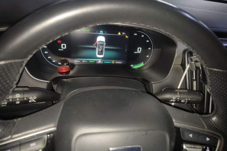 Used Rising ER6 2021 New Dynamic Edition 520km Smart Leading Version Instrument Cluster
