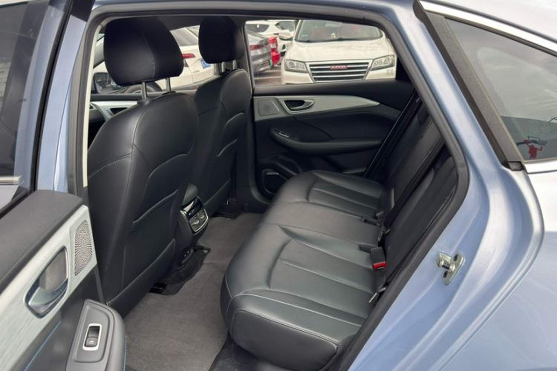 Used Rising ER6 2021 New Dynamic Edition 620km Smart Enjoyment Version Interior 3