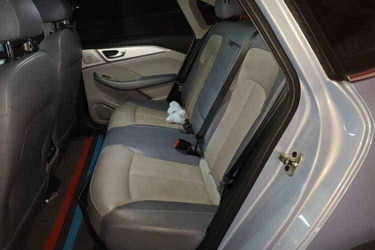 Used Rising ER6 2021 New Dynamic Edition 620km Smart Drive Version Interior 4