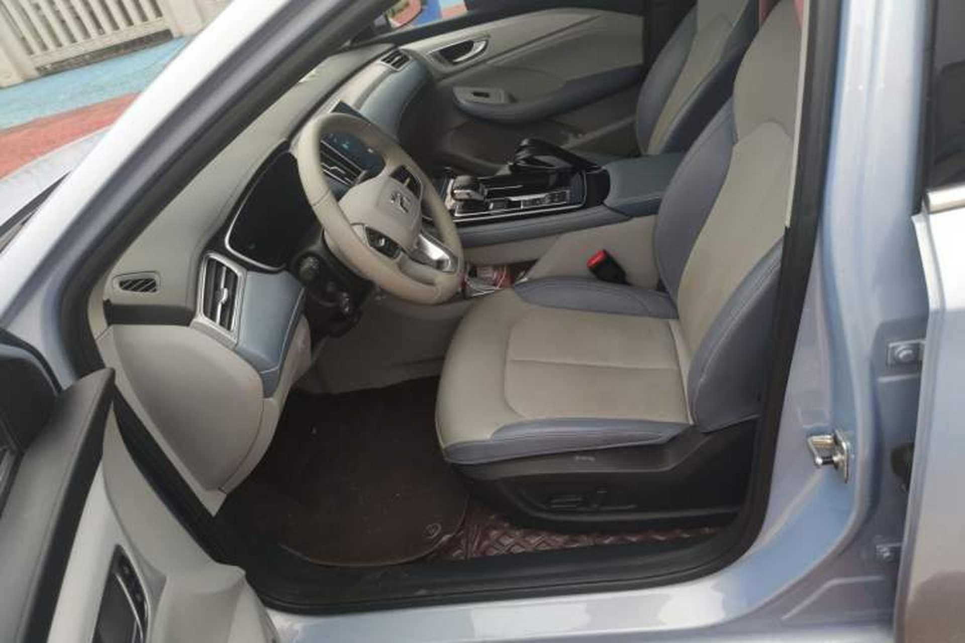 Used Rising ER6 2021 New Dynamic Edition 620km Smart Enjoyment Version Left Front Seat