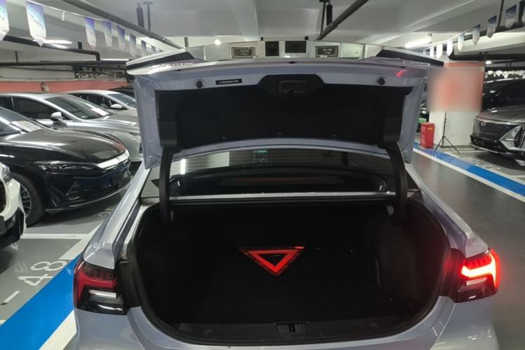 Used Rising ER6 2021 New Dynamic Edition 520km Smart Leading Version Trunk