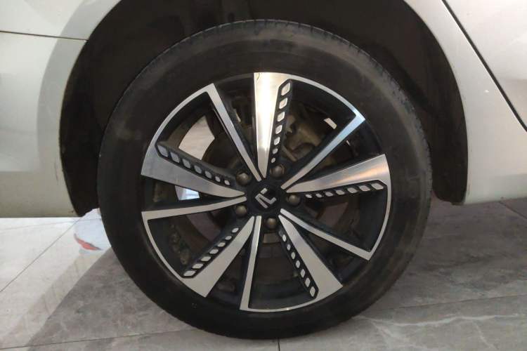 Used Rising ER6 2021 New Dynamic Edition 620km Smart Drive Version Right Rear Wheel Hub