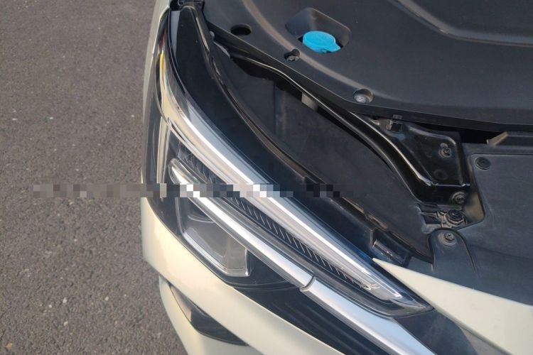 Used Rising ER6 2021 New Dynamic Edition 620km Smart Enjoyment Version Right Front Headlight