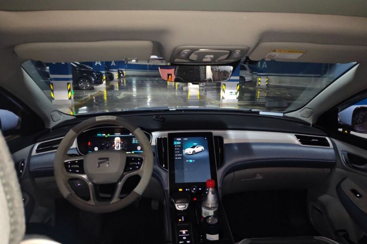 Used Rising ER6 2021 New Dynamic Edition 620km Smart Enjoyment Version Center Console