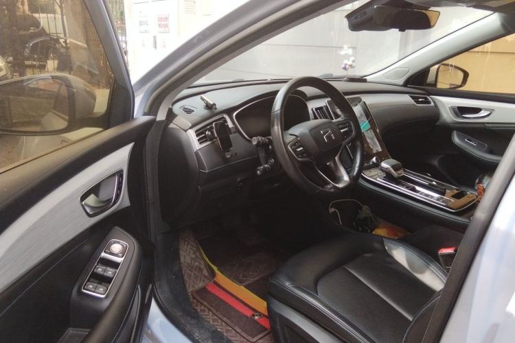 Used Rising ER6 2021 New Dynamic Edition 620km Smart Enjoyment Version Driver Seat