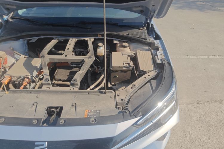 Used Rising ER6 2021 New Dynamic Edition 520km Smart Leading Version Engine Bay Left