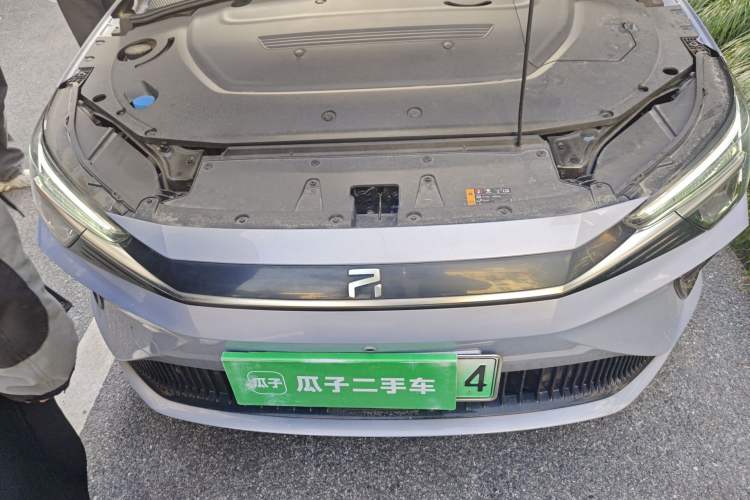 Used Rising ER6 2021 New Dynamic Edition 620km Smart Enjoyment Version Engine Bay