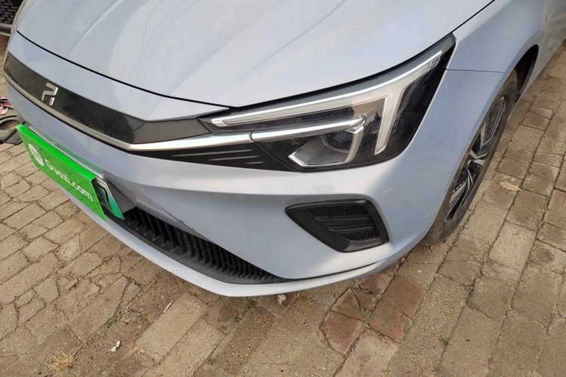 Used Rising ER6 2021 New Dynamic Edition 620km Smart Enjoyment Version Left Front Headlight