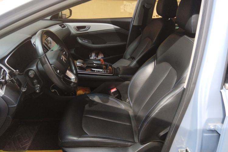 Used Rising ER6 2021 New Dynamic Edition 620km Smart Enjoyment Version Left Front Seat
