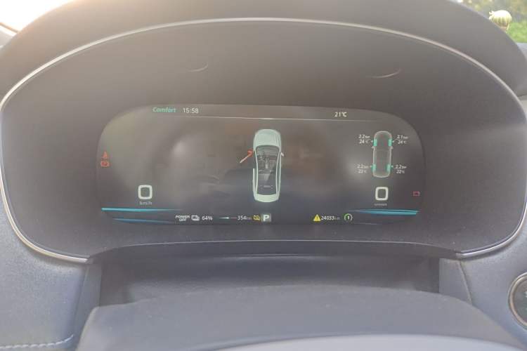 Used Rising ER6 2021 New Dynamic Edition 620km Smart Enjoyment Version Odometer Close Up