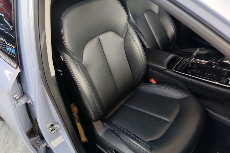 Used Rising ER6 2021 New Dynamic Edition 620km Smart Enjoyment Version Right Front Seat