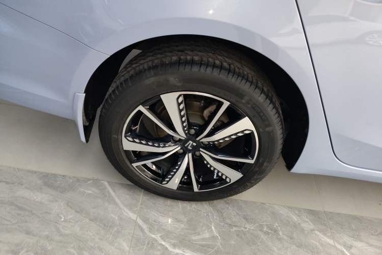Used Rising ER6 2021 New Dynamic Edition 620km Smart Enjoyment Version Right Rear Wheel Hub