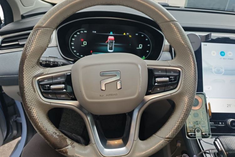 Used Rising ER6 2021 New Dynamic Edition 620km Smart Drive Version Steering Wheel