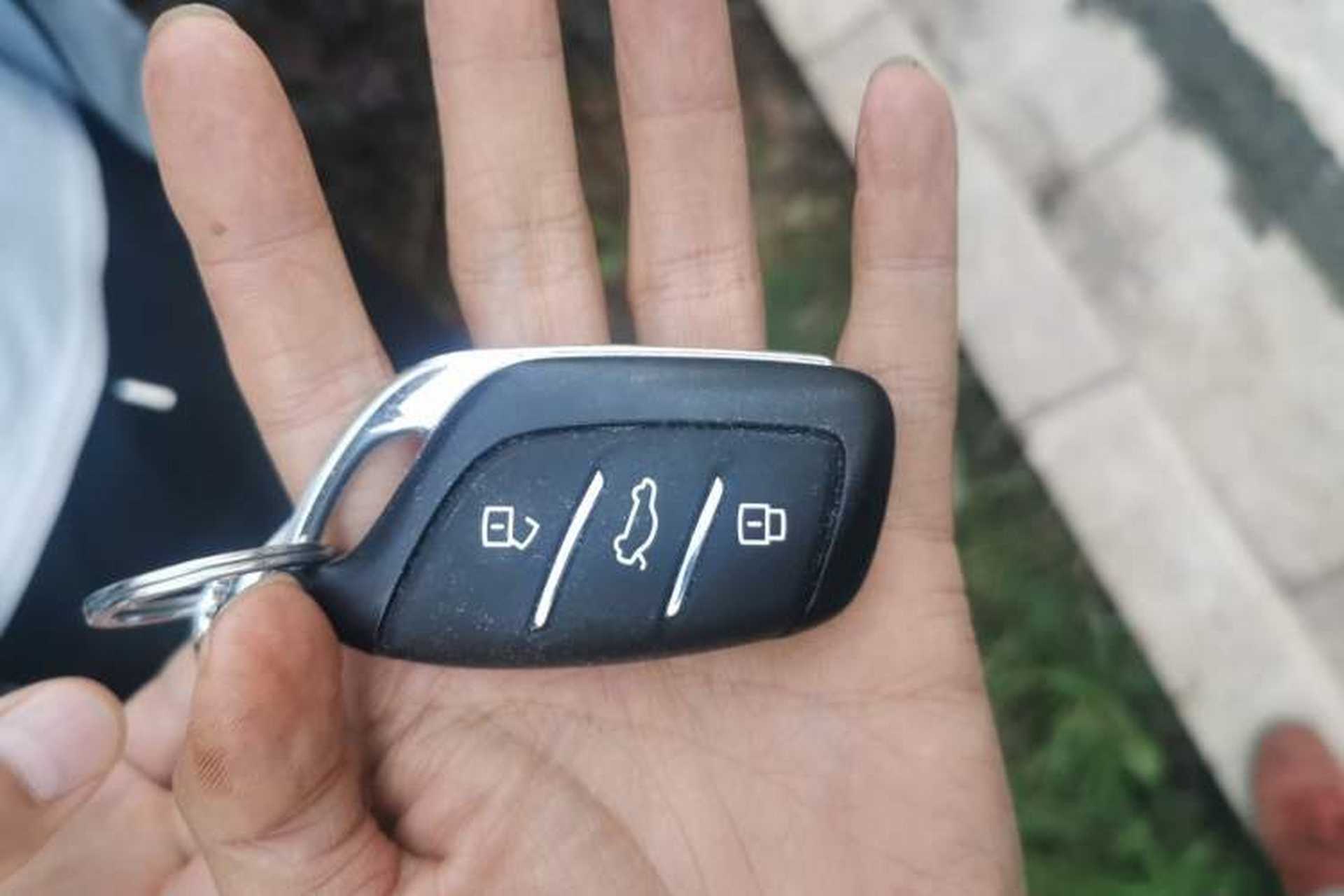 Used Rising ER6 2021 New Dynamic Edition 620km Smart Drive Version Vehicle Key