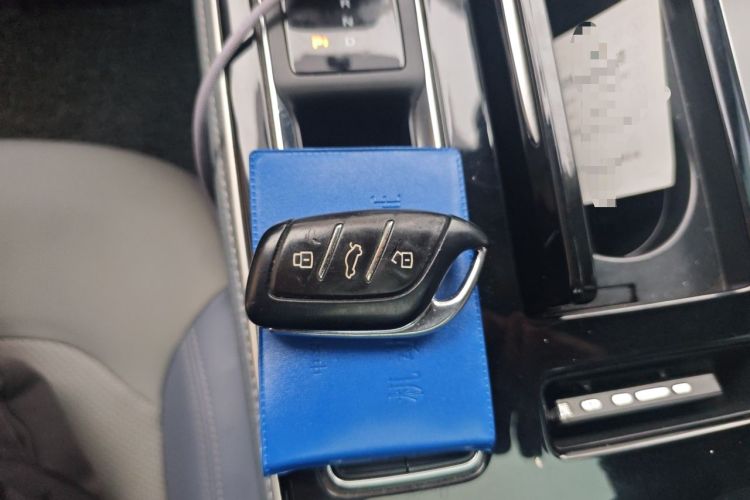 Used Rising ER6 2021 New Dynamic Edition 620km Smart Drive Version Vehicle Key