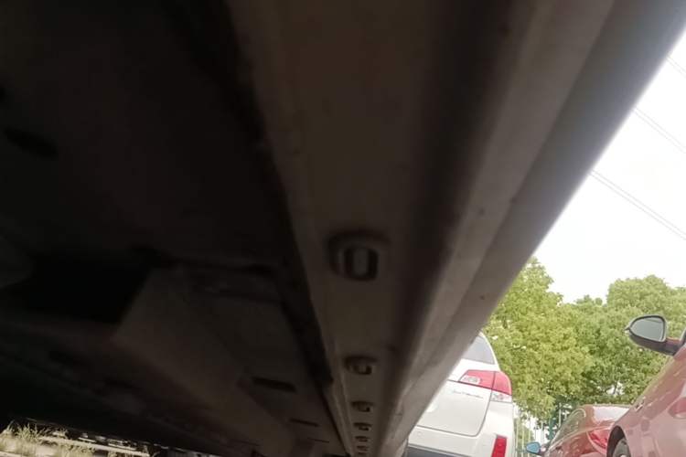 Used Rising ER6 2021 New Dynamic Edition 520km Smart Leading Version Right Side Sill