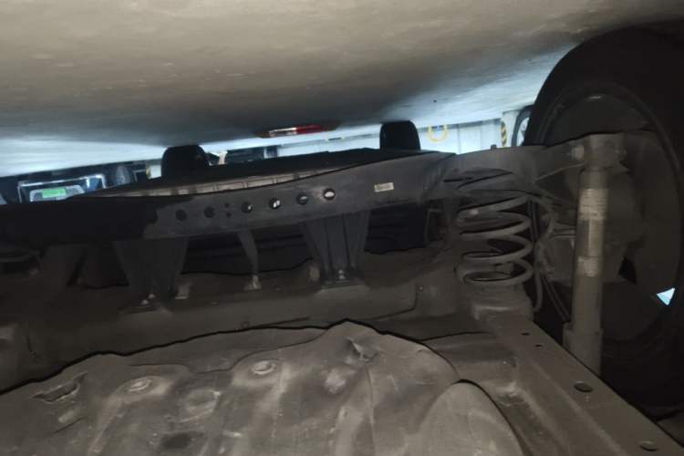 Used Rising ER6 2021 New Dynamic Edition 520km Smart Leading Version Chassis Rear