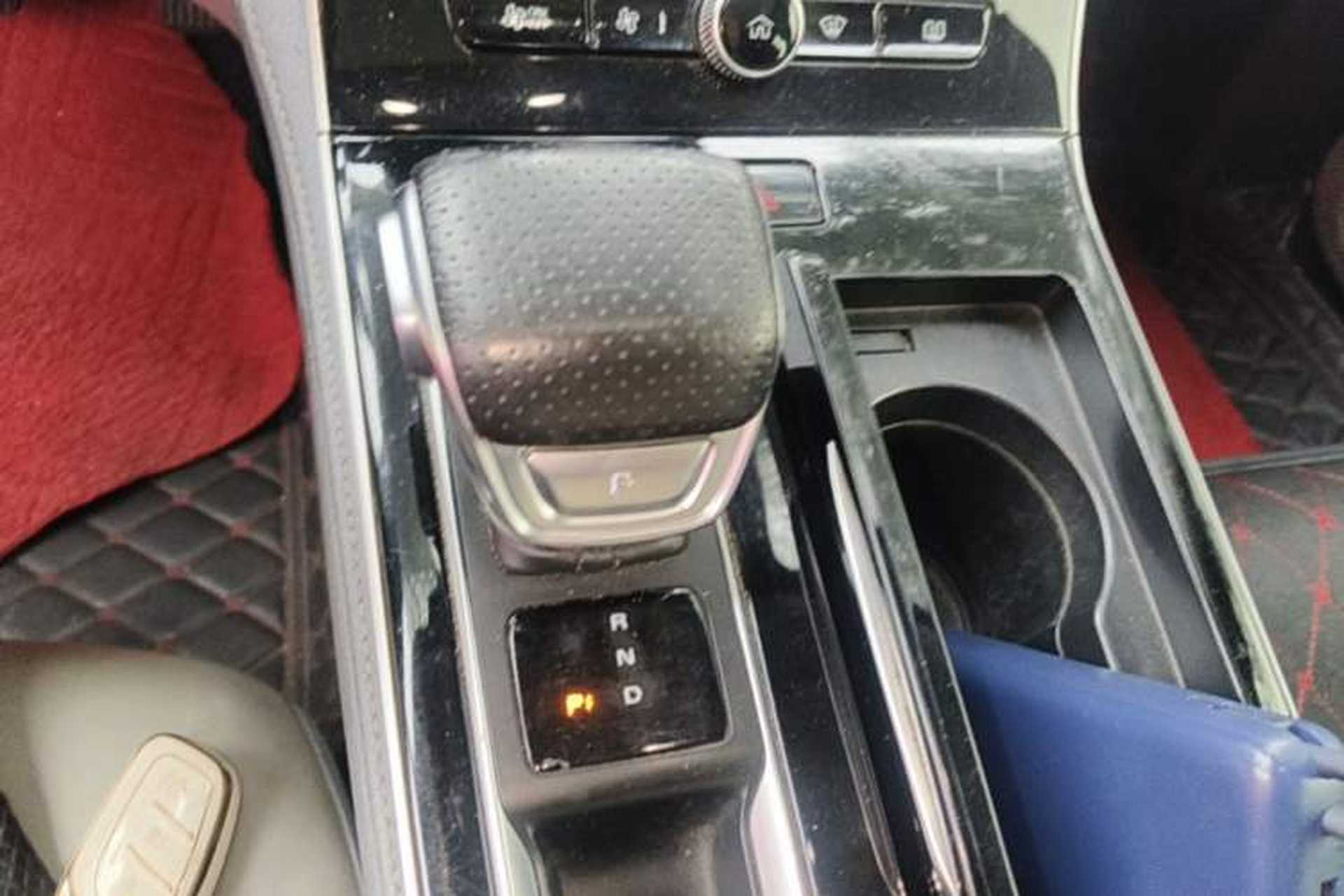 Used Rising ER6 2021 New Dynamic Edition 620km Smart Enjoyment Version Gear Lever