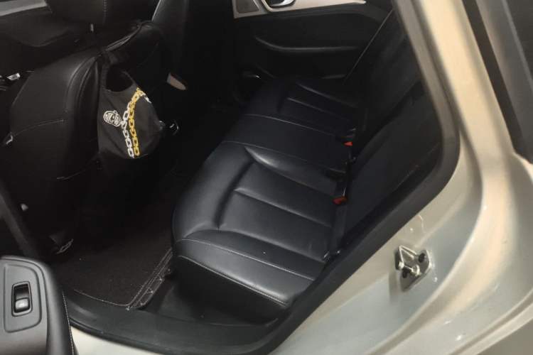 Used Rising ER6 2021 New Dynamic Edition 520km Smart Leading Version Interior 4