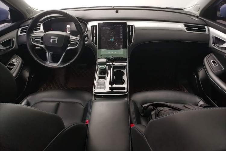 Used Rising ER6 2021 New Dynamic Edition 620km Smart Enjoyment Version Center Console