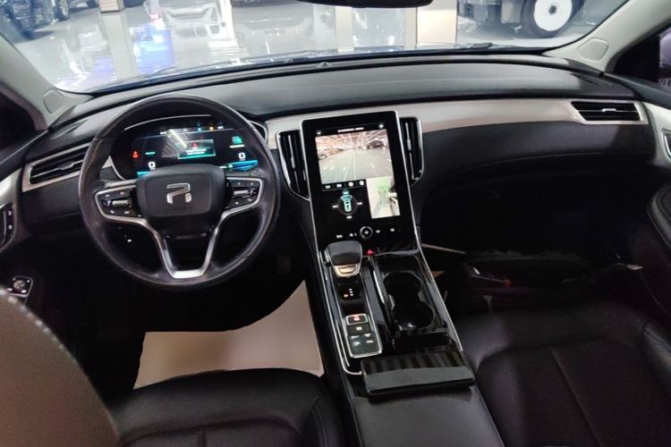 Used Rising ER6 2021 New Dynamic Edition 620km Smart Enjoyment Version Center Console