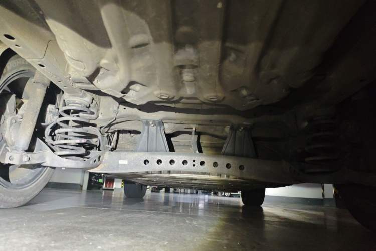 Used Rising ER6 2021 New Dynamic Edition 620km Smart Drive Version Chassis Rear