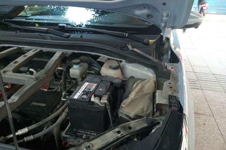 Used Rising ER6 2021 New Dynamic Edition 620km Smart Enjoyment Version Engine Bay Left