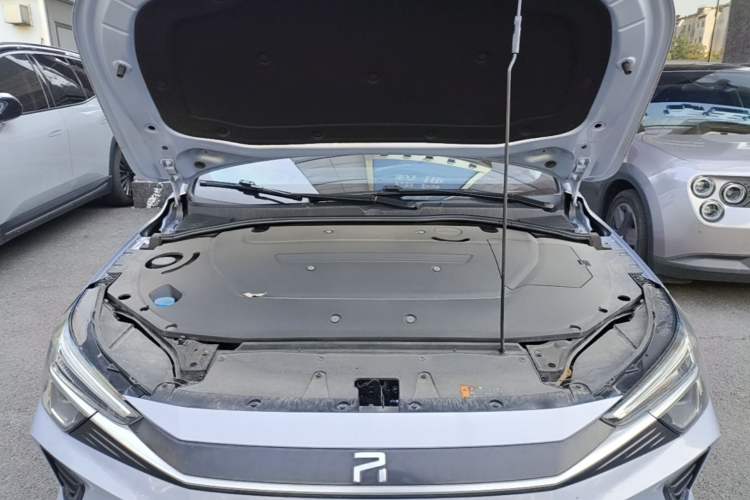 Used Rising ER6 2021 New Dynamic Edition 620km Smart Enjoyment Version Engine Bay