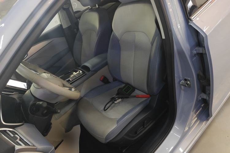 Used Rising ER6 2021 New Dynamic Edition 520km Smart Leading Version Left Front Seat