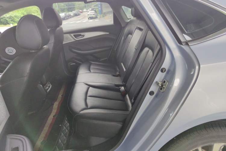 Used Rising ER6 2021 New Dynamic Edition 620km Smart Drive Version Left Rear Seat