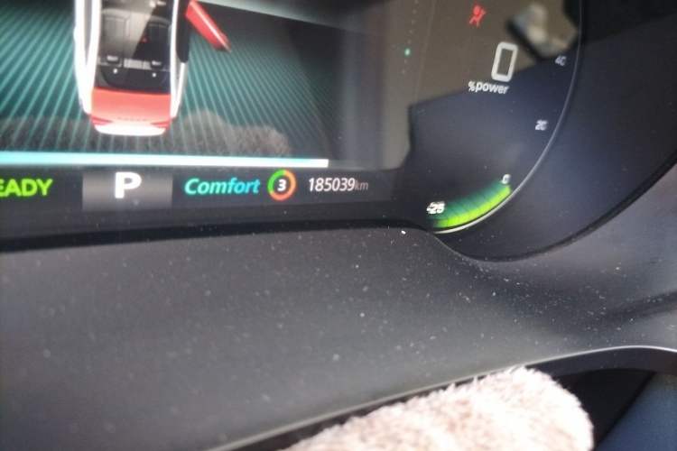 Used Rising ER6 2021 New Dynamic Edition 620km Smart Drive Version Odometer Close Up