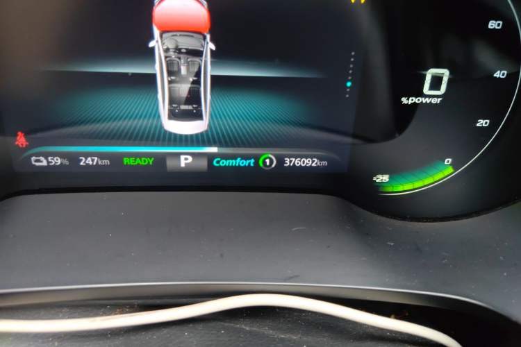 Used Rising ER6 2021 New Dynamic Edition 520km Smart Leading Version Odometer Close Up