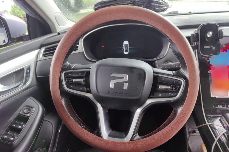Used Rising ER6 2021 New Dynamic Edition 620km Smart Drive Version Steering Wheel