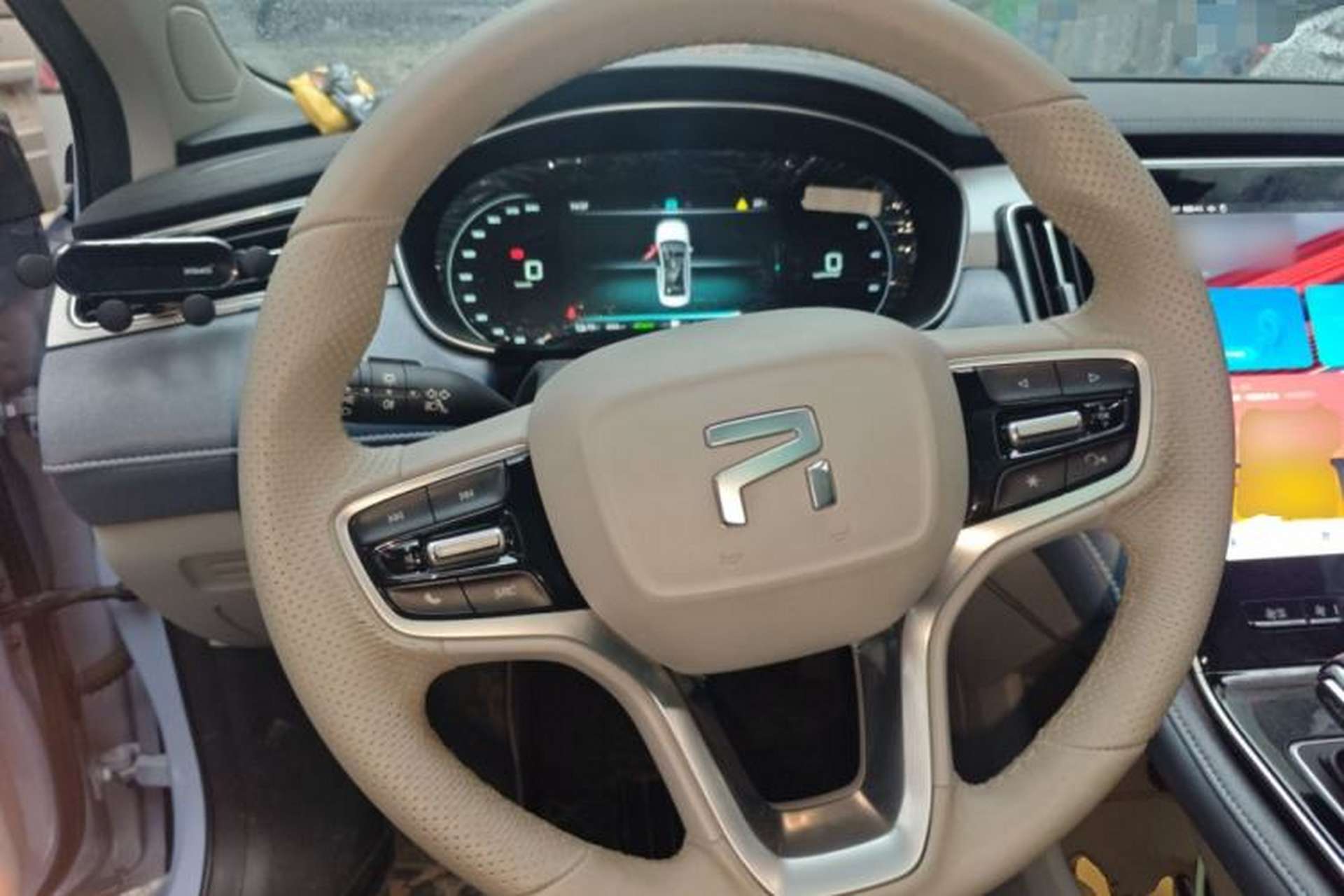 Used Rising ER6 2021 New Dynamic Edition 620km Smart Drive Version Steering Wheel