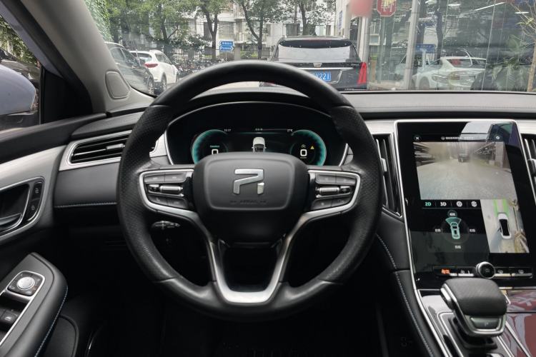 Used Rising ER6 2021 New Dynamic Edition 620km Smart Enjoyment Version Steering Wheel
