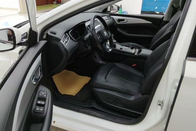 Used Rising ER6 2021 New Dynamic Edition 620km Smart Drive Version Driver Seat