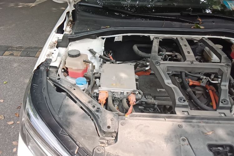 Used Rising ER6 2021 New Dynamic Edition 620km Smart Drive Version Engine Bay Right