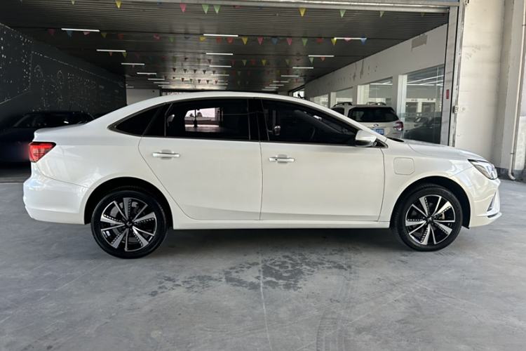Used Rising ER6 2021 New Dynamic Edition 620km Smart Drive Version Exterior 5
