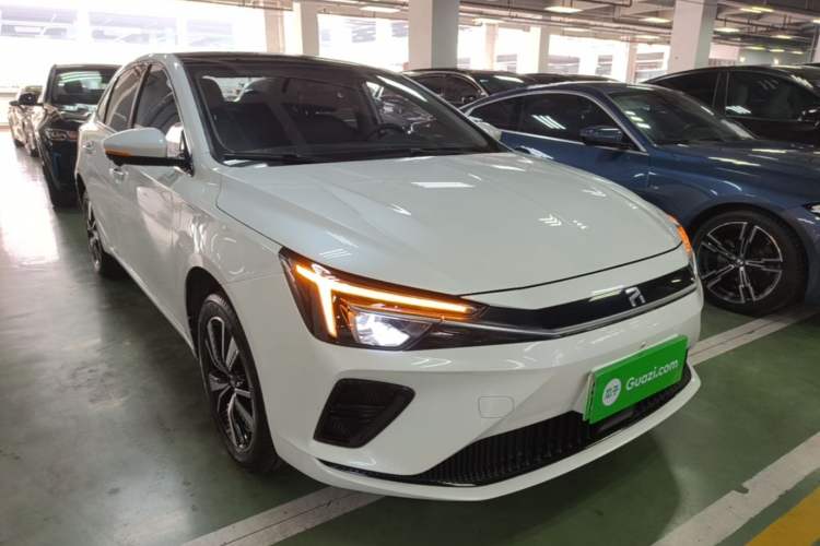 Used Rising ER6 2021 New Dynamic Edition 520km Smart Leading Version Front Right 45 Deg