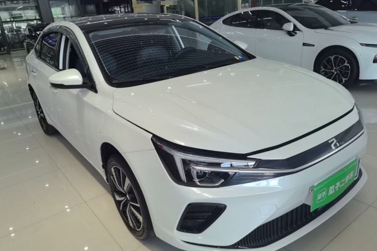 Used Rising ER6 2021 New Dynamic Edition 620km Smart Drive Version Front Right 45 Deg